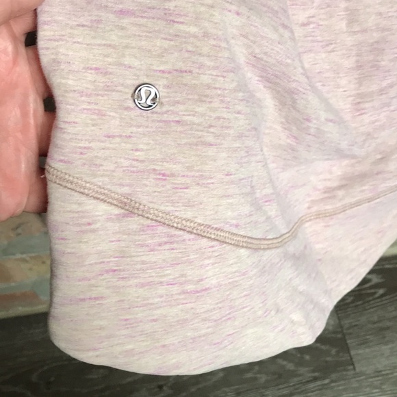 Lululemon Athletica - Picture 7 of 16